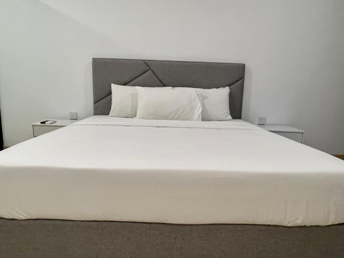 Crystal Suites At Eaton Klcc Kuala Lumpur Luaran gambar