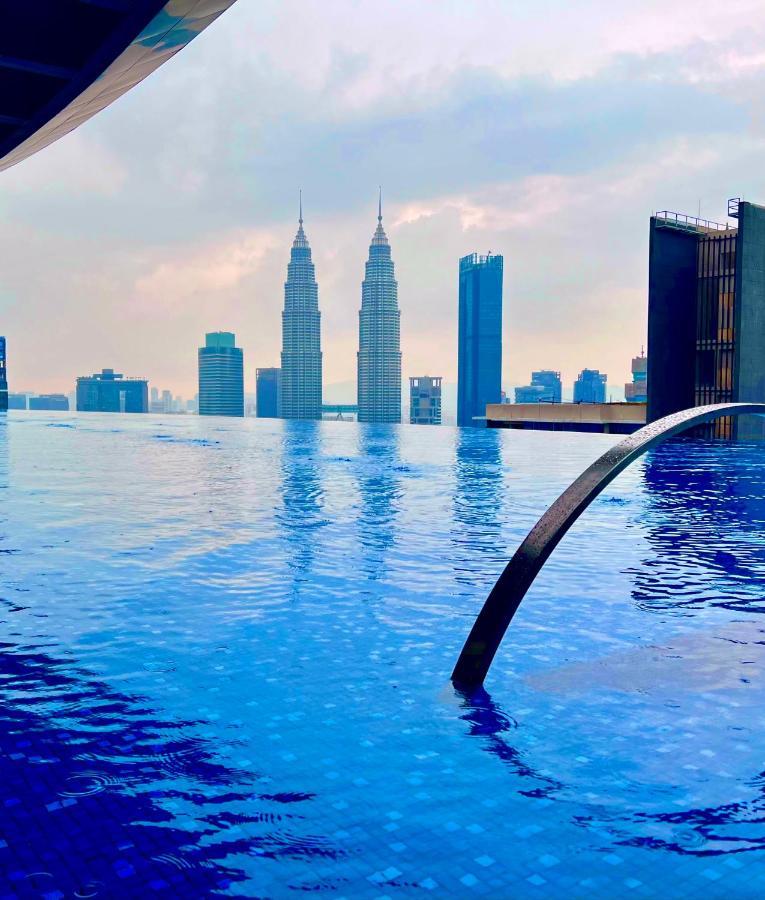 Crystal Suites At Eaton Klcc Kuala Lumpur Luaran gambar