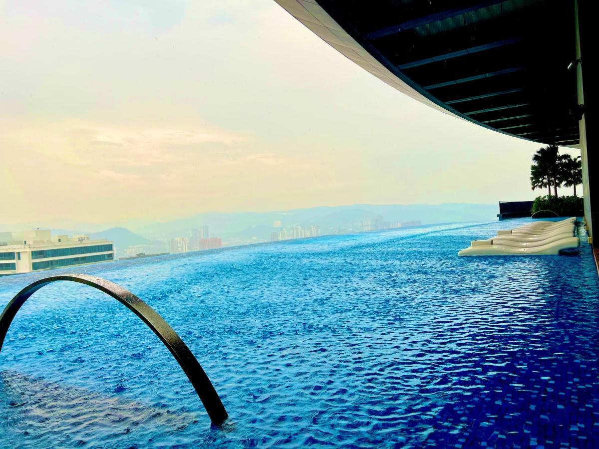 Crystal Suites At Eaton Klcc Kuala Lumpur Luaran gambar
