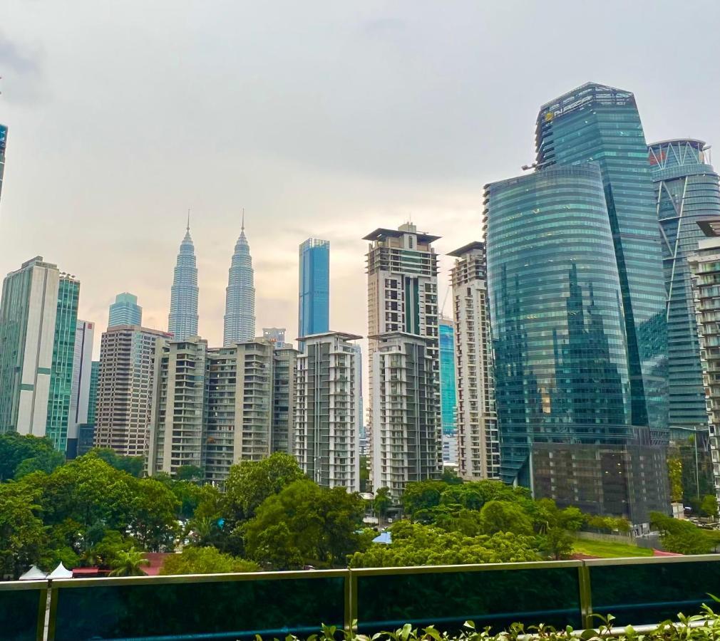 Crystal Suites At Eaton Klcc Kuala Lumpur Luaran gambar
